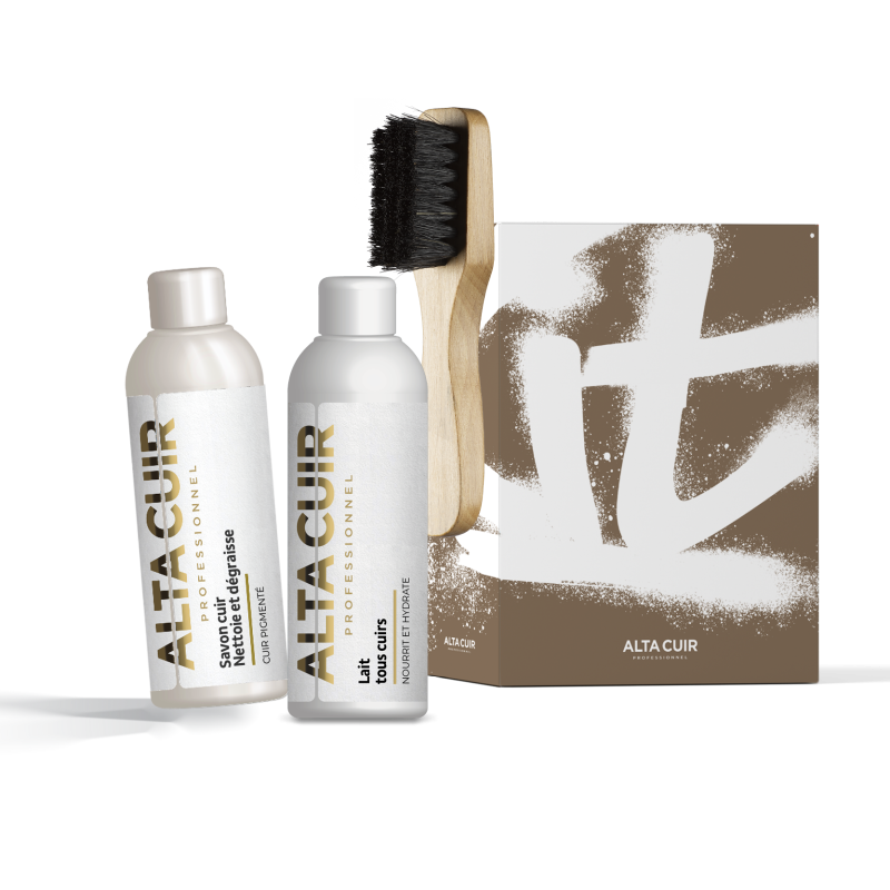 Kit nettoyage pour canapé cuir par ALTA CUIR