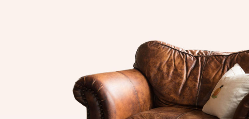 Nettoyer un fauteuil en cuir - Astuce entretien cuir 